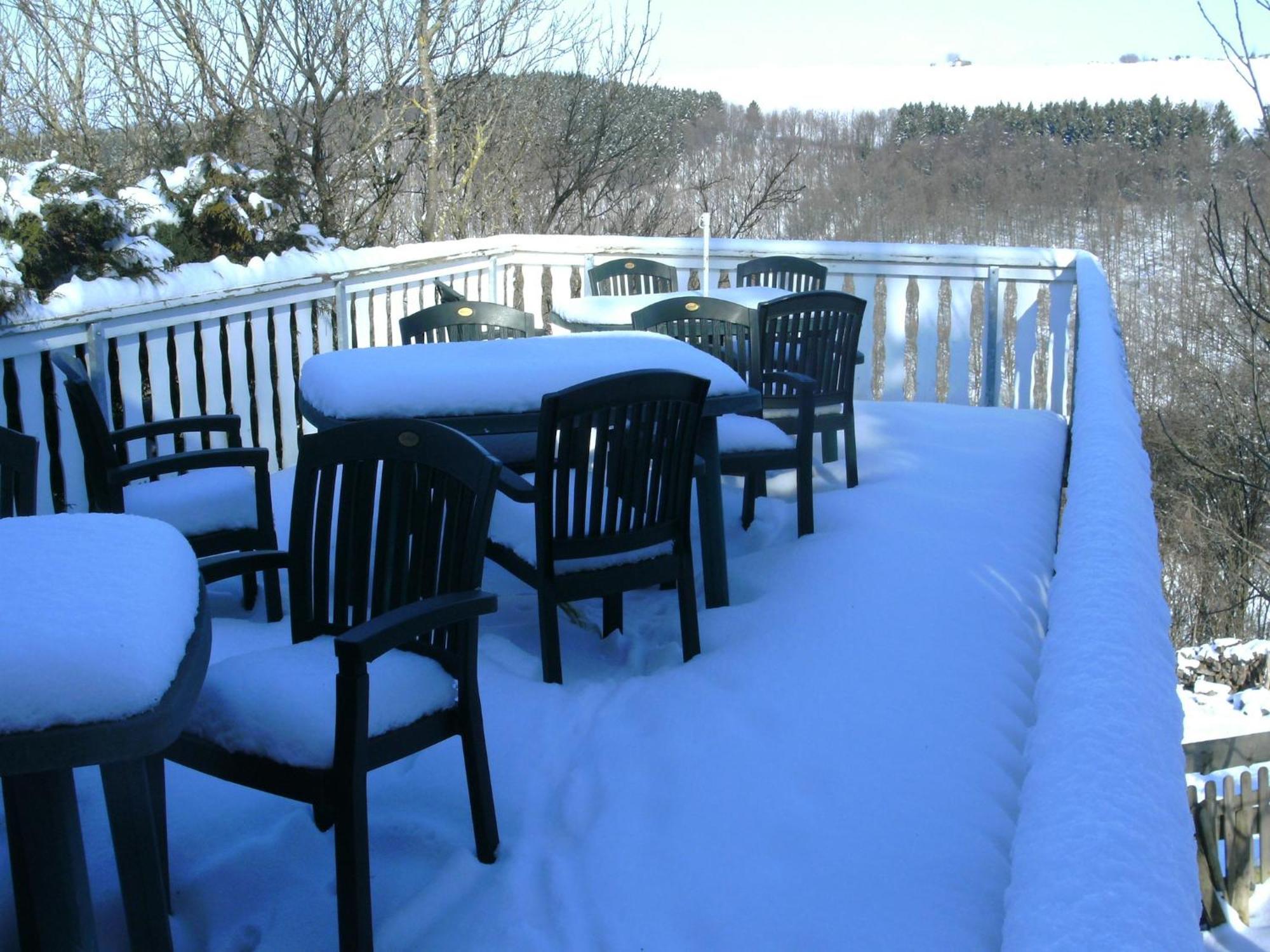 תאלפאנג Charming Apartment In Morbach Germany With Terrace מראה חיצוני תמונה